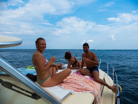 Amalfi Boat Rental