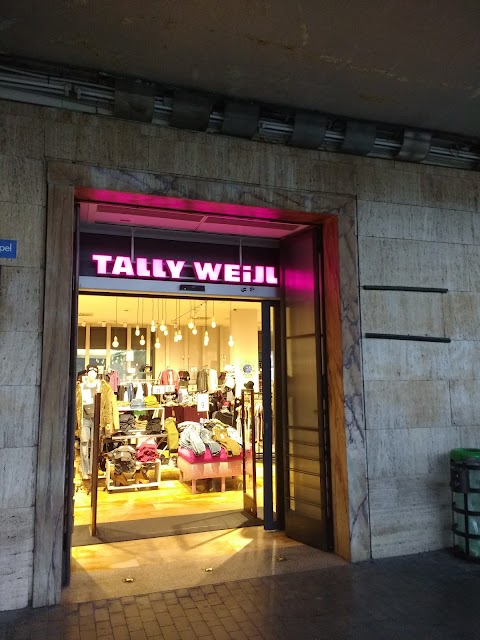 TALLY WEiJL