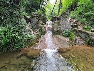 Cascate di Monteclana, Val Listrea