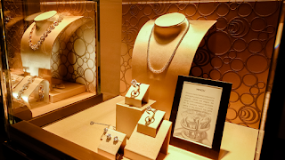 DAMIANI Boutique Roma