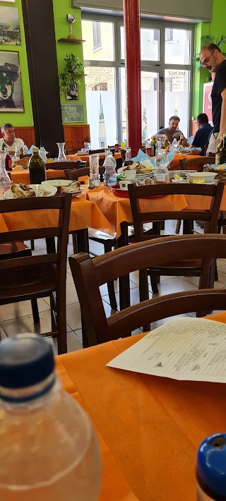 Trattoria la Madonnina di Costantino Cuciniello (Precotto)