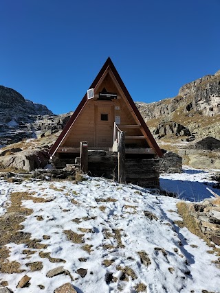 Bivacco Ceccilia Genisio - CAI LANZO