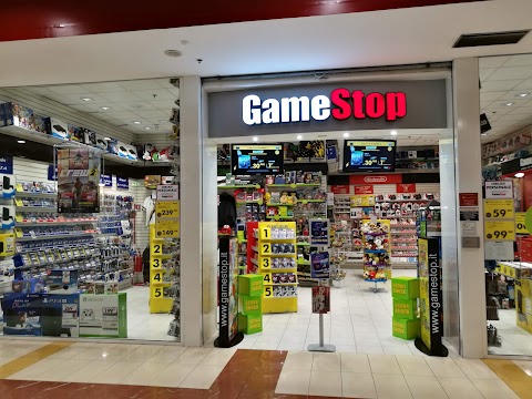 GameStop