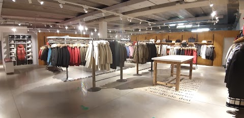 Woolrich Factory Store