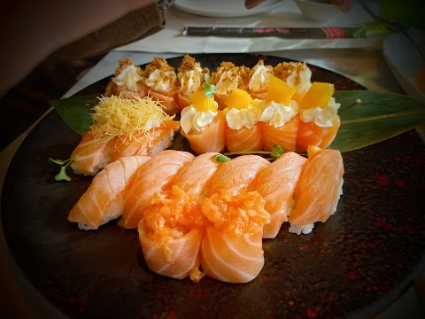 Gao Dynasty's Sushi Restaurant Mozzate