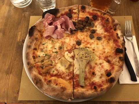 Pizzeria La Civetta