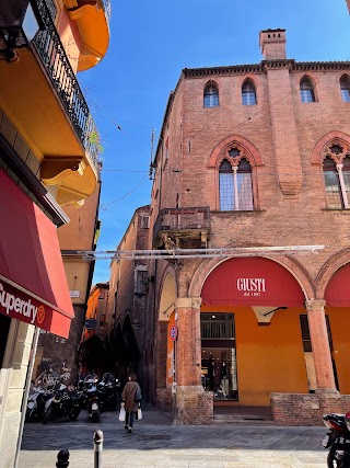 Giusti