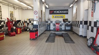 Autoshop di Mancinelli & C. - Mastro Michelin