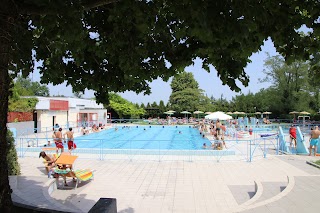 Piscina Comunale di Spezzano