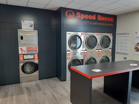 Lavanderia self service Speed Queen