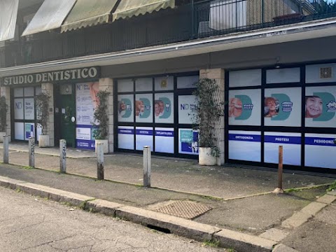 New Dental Center - Studio Dentistico