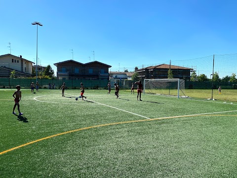 Campo da calcio sintetico a 7 e a 5 Onde Chiare