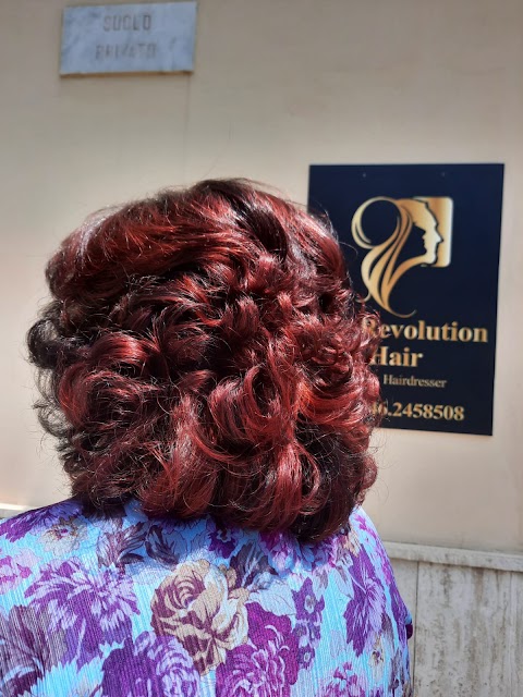 The Revolution Hair ( Di Carmine Pisapia)