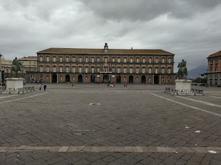 Alessandrello Viaggi noleggio con conducente