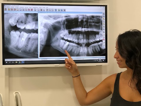 Studio Dentistico Leone - dr Pietro Leone (Napoli)