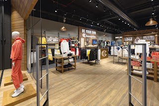 Champion Store