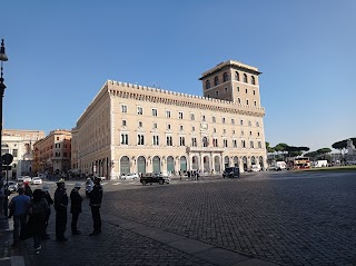 Biblioteca della Società Italiana per Organizzazione Internazionale