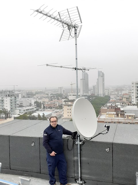 Antenna Service Ctr Di Cendron Renato - antennista TV e Satellite