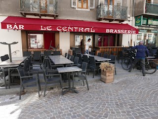 Le Central Bar