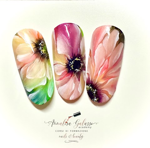 Annalisa Galasso NAIL ACADEMY