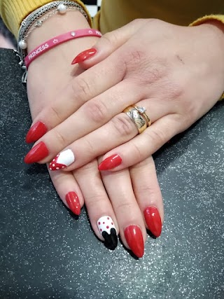 Vanity Nails & Beauty