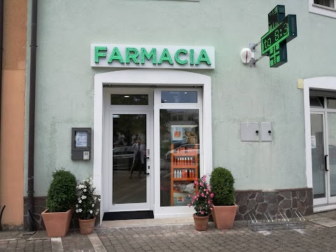 Farmacia Piazza Dante Staranzano dei dott. Bassanese Edi e Rosso Roberto