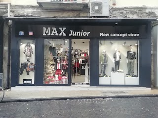 Max Junior new concept stor