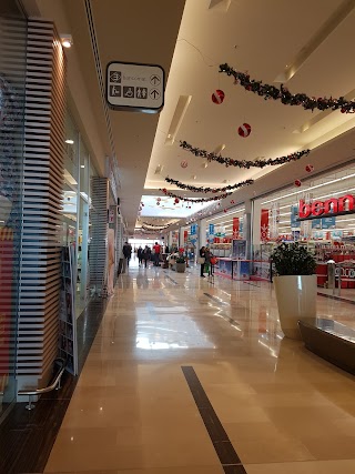 Centro Commerciale "Carmagnola"