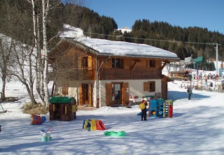 Nursery Snow De Saint-Nicolas De Véroce