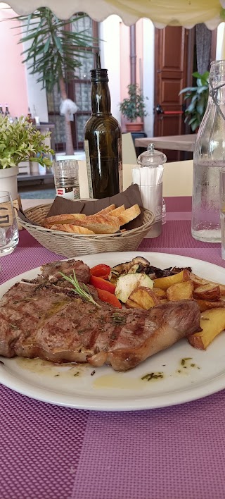 Il Carnefice Ristorante IN VILLA