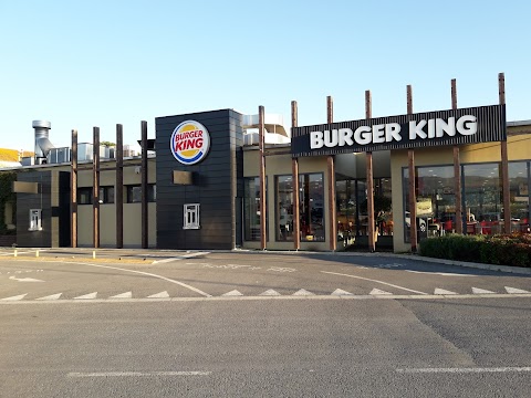 Burger King - Massa e Cozzile