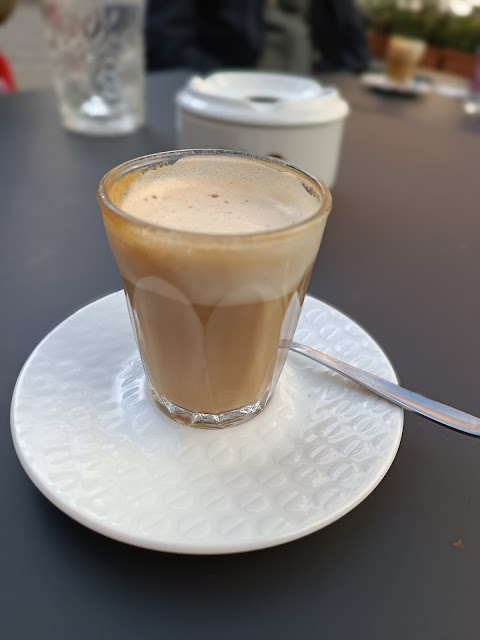 Adoro Caffè Cavana