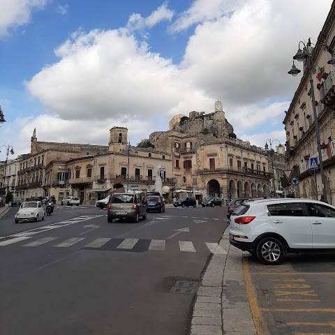 Taxi transfer Siracusa