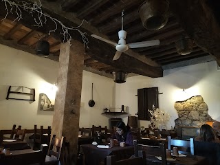 Antica Osteria di Novoli dal 1807 nel Mugello. Produciamo a mano pasta fresca, specialità Tortelli Mugellani, CucinaToscana.