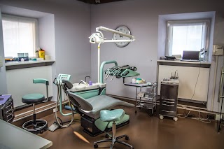 Studio Azzini - Studio Dentistico di Ortodonzia e Posturologia a Trento