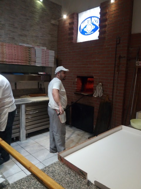 Pianeta Pizza di Caltabiano Mattia