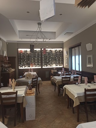 Trattoria Perla Café