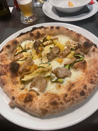 Pizzeria Trattoria Zaffiro Di Sauro Franco & C. Sas