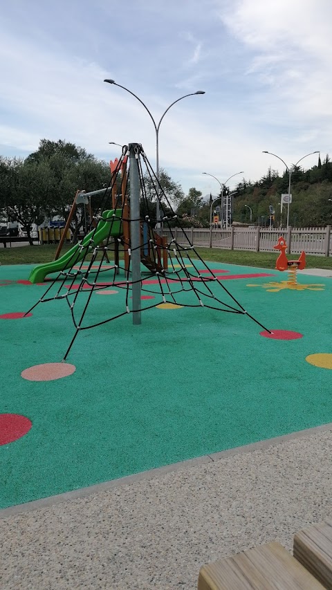 Parco giochi per bambini