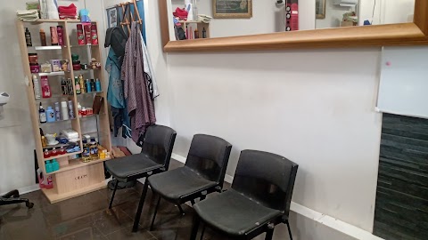 Barber Shop (Masjid Assalam)