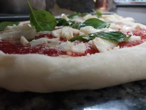 Pizzeria "Massimo"