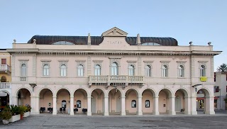 Nuovo Teatro Comunale di Gradisca - Artisti Associati