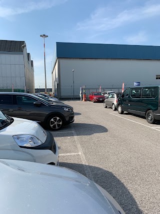 Noleggio Auto Maggiore - Aeroporto di Treviso