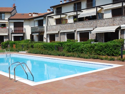 Casa Krissi Garda - Appartamento con piscina