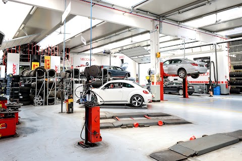 CENTRO AUTO SACCO E SCHIERI SRL - Driver Center Pirelli