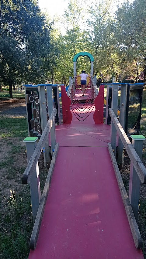 Parco Giochi di via Pensa