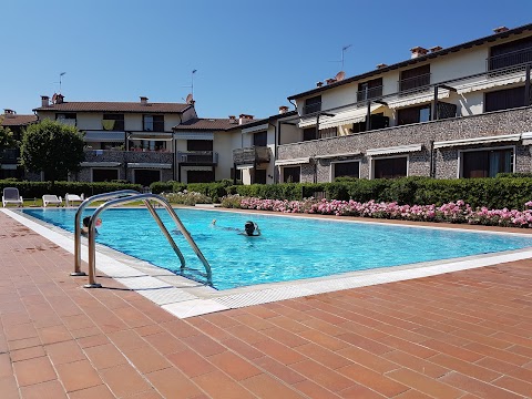 Casa Krissi Garda - Appartamento con piscina