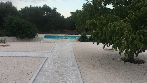 Trull Of Paradise With Pool-white Ostuni-puglia