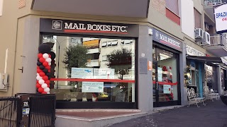 Mail Boxes Etc. - Centro MBE 2680