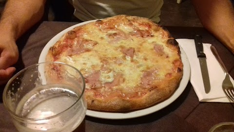 SUD EST Pizza & Birra Niscemi